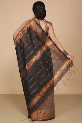 Cream Zari Border Checked Cotton zori Blend Saree  4
