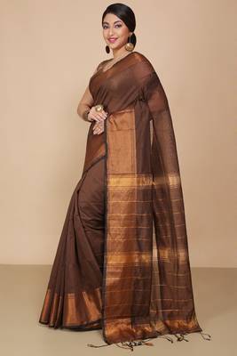 Brown Zari Border Checked Cotton zori Blend Saree  1