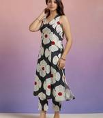  Black & white cotton blend printed kurta set 
