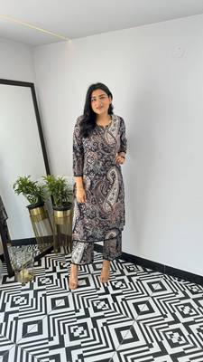 Black viscosee printed kurta set 3