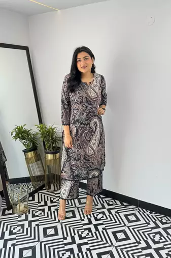 Black viscosee printed kurta set