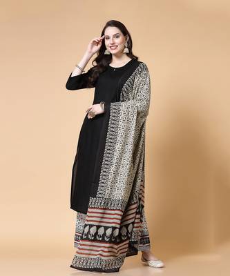 Self design cotton kurta palazzo with dupatta set 6
