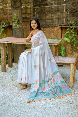  floral weaving off white muga cotton rich looks saree 4