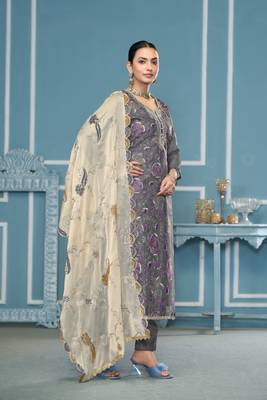 Grey viscosee organza fabric printed with embroidery and hand work festive salwar kameez 4