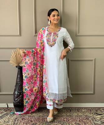 White Woven Embroidered Chanderi Fabric Straight Kurta, Pant and Dupatta Set 6