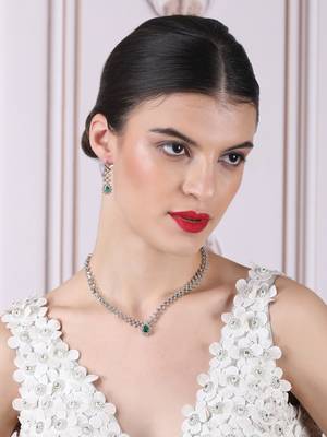 Handmade green ad pendant style necklace set 2
