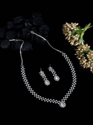 Handmade pink ad pendant style necklace set 1