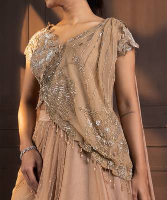 Golden Glow Embellished Lehenga Set 3