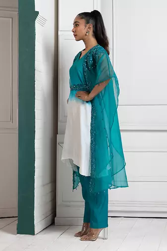 Midnight noir ombre kaftan