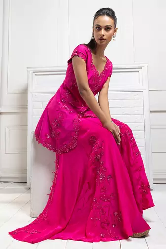 Fuchsia bloom ensemble