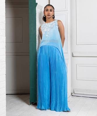 Sky bloom cascade asymmetric set 1