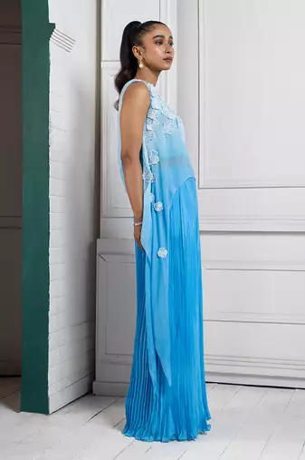 Sky bloom cascade asymmetric set
