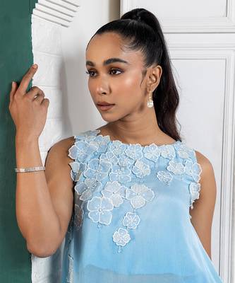 Sky bloom cascade asymmetric set 4