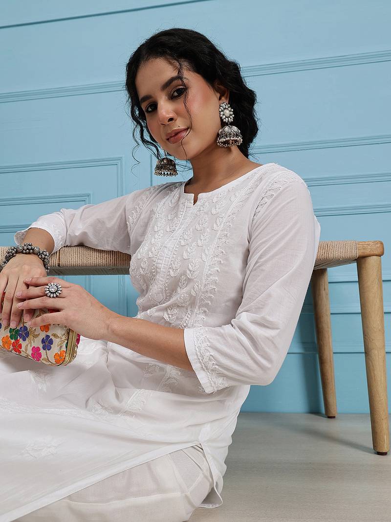 Hand embroidered white cotton lucknowi chikankari straight kurta