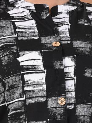 Black cotton abstract printed a-line kurta 4