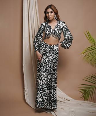 White-green digital printed drape skirt set 1