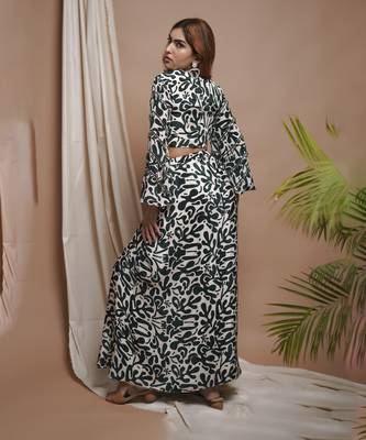 White-green digital printed drape skirt set 2
