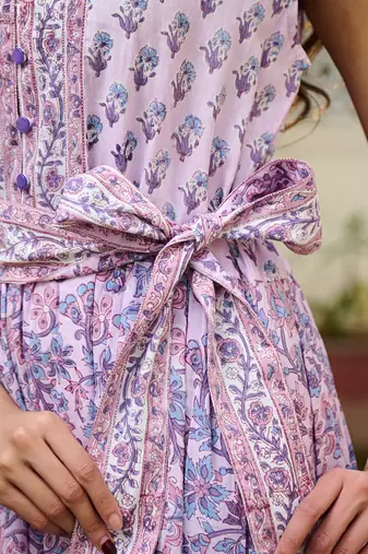 Handcrafted cotton midi dress jaipur print | sleeveless collared dress with belt