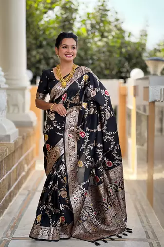 Soft Silk Blend saree with zari weaving meenakari design
