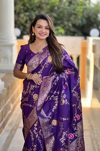 Soft Silk Blend saree with zari weaving meenakari design