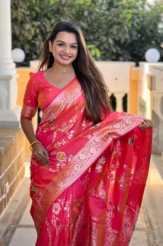 Soft Silk Blend saree with zari weaving meenakari design