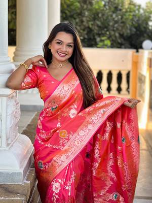 Soft Silk Blend saree with zari weaving meenakari design 3
