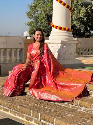 Soft Silk Blend saree with zari weaving meenakari design 5