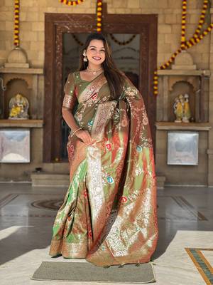 Soft Silk Blend saree with zari weaving meenakari design 3