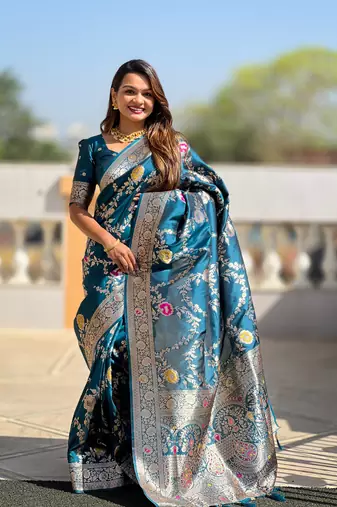 Soft Silk Blend saree with zari weaving meenakari design