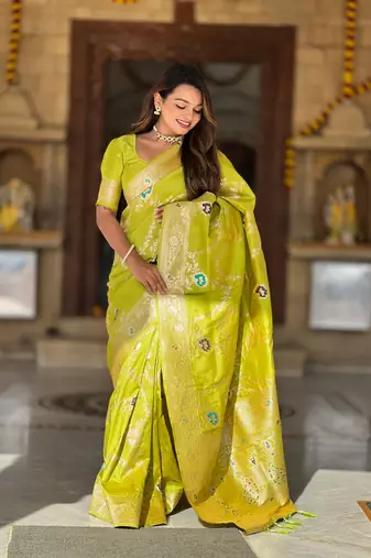 Soft Silk Blend saree with zari weaving meenakari design