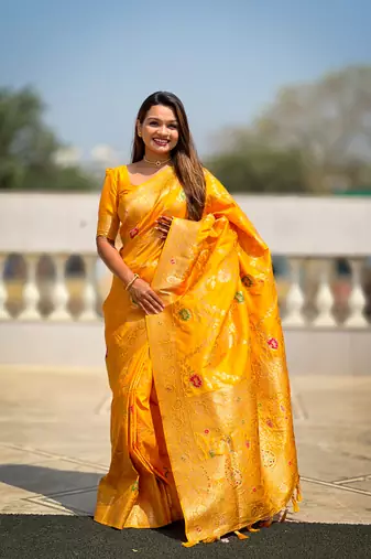 Soft Silk Blend saree with zari weaving meenakari design