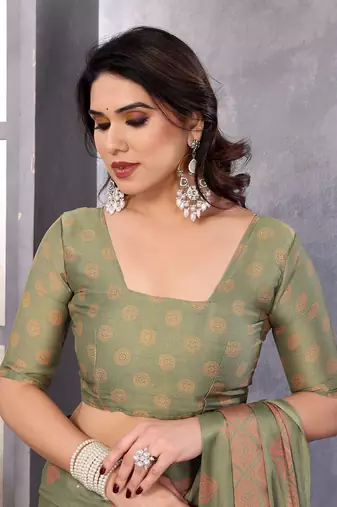 Poly chiffon pista printed saree with blouse piece