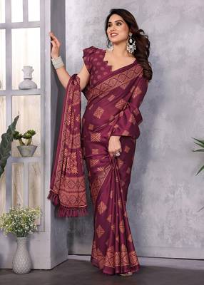 Poly chiffon wine printed saree with blouse piece 3
