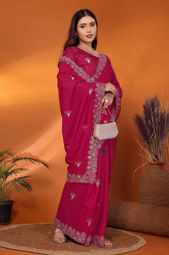 Pure georgette rani sequinned saree with blouse piece