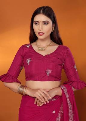 Pure georgette rani sequinned saree with blouse piece 5