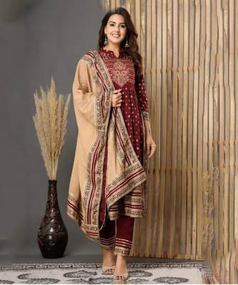 Maroon handwork embroidered kurta and pant set with dupatta 1