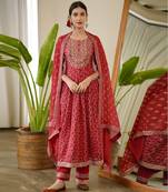 Jaipuri red embroidered printed indian pakistani naira cut salwar kameez kurti pant dupatta set