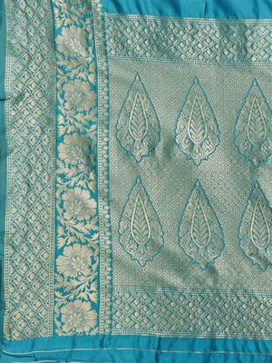 Teal silk blend jacquard woven golden zari ethnic motifs rich pallu banarasi style saree 5