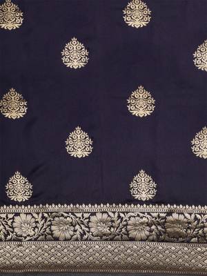 Navy blue silk blend jacquard woven golden zari ethnic motifs rich pallu banarasi style saree 4