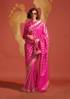 Magenta weaving zari viscose saree 1