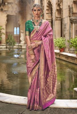 Banarasi silk blend jacquard work saree in pink 1