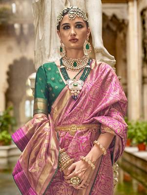 Banarasi silk blend jacquard work saree in pink 2