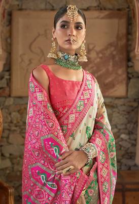 Banarasi silk blend weaving white saree 2