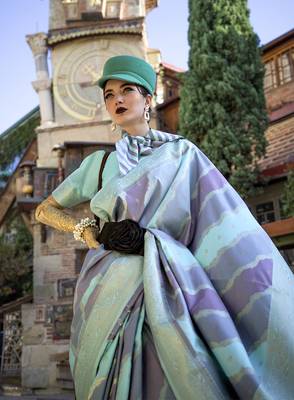 Weaving zari katan silk blend saree in aqua blue 2