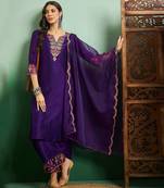 Chanderi Cotton Embroidered Kurta Pant Dupatta Set