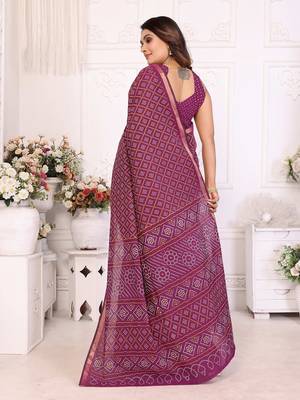 Purple Patola And Bandhej Pattern Soft Cotton Light Weight Saree  3