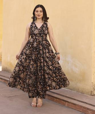 Black red printed cotton anarkali set 1