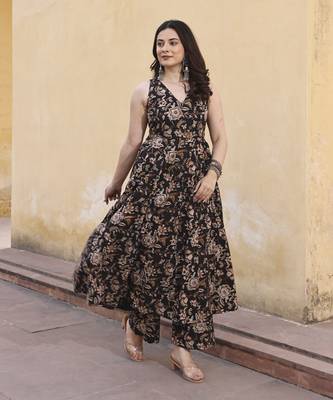 Black red printed cotton anarkali set 4