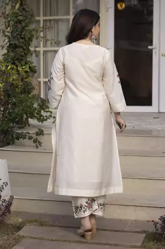White embroidered chanderi kurta set
