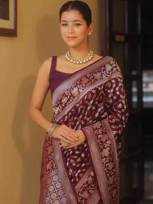 Wine silk blend saree with blouse 3